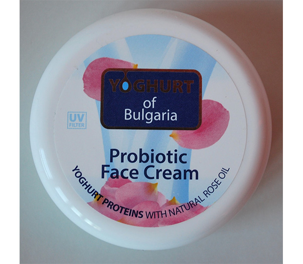 Yoghurt of Bulgaria крем за лице.JPG